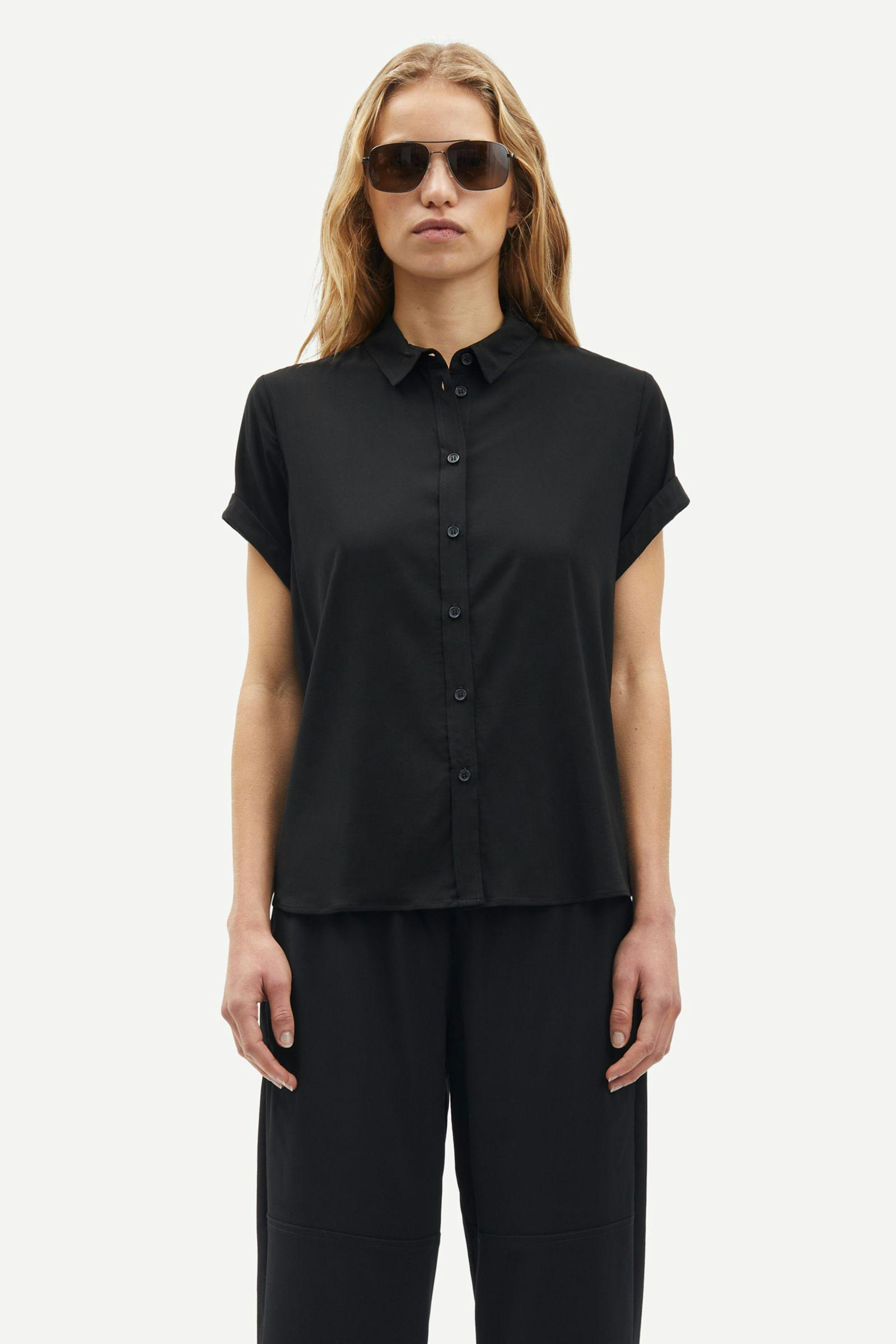 Majan ss shirt 9942 Black