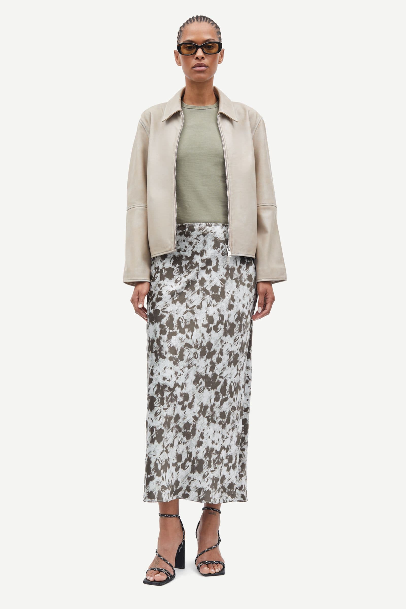 Saagneta long skirt 12956 Blurred Flower Beluga