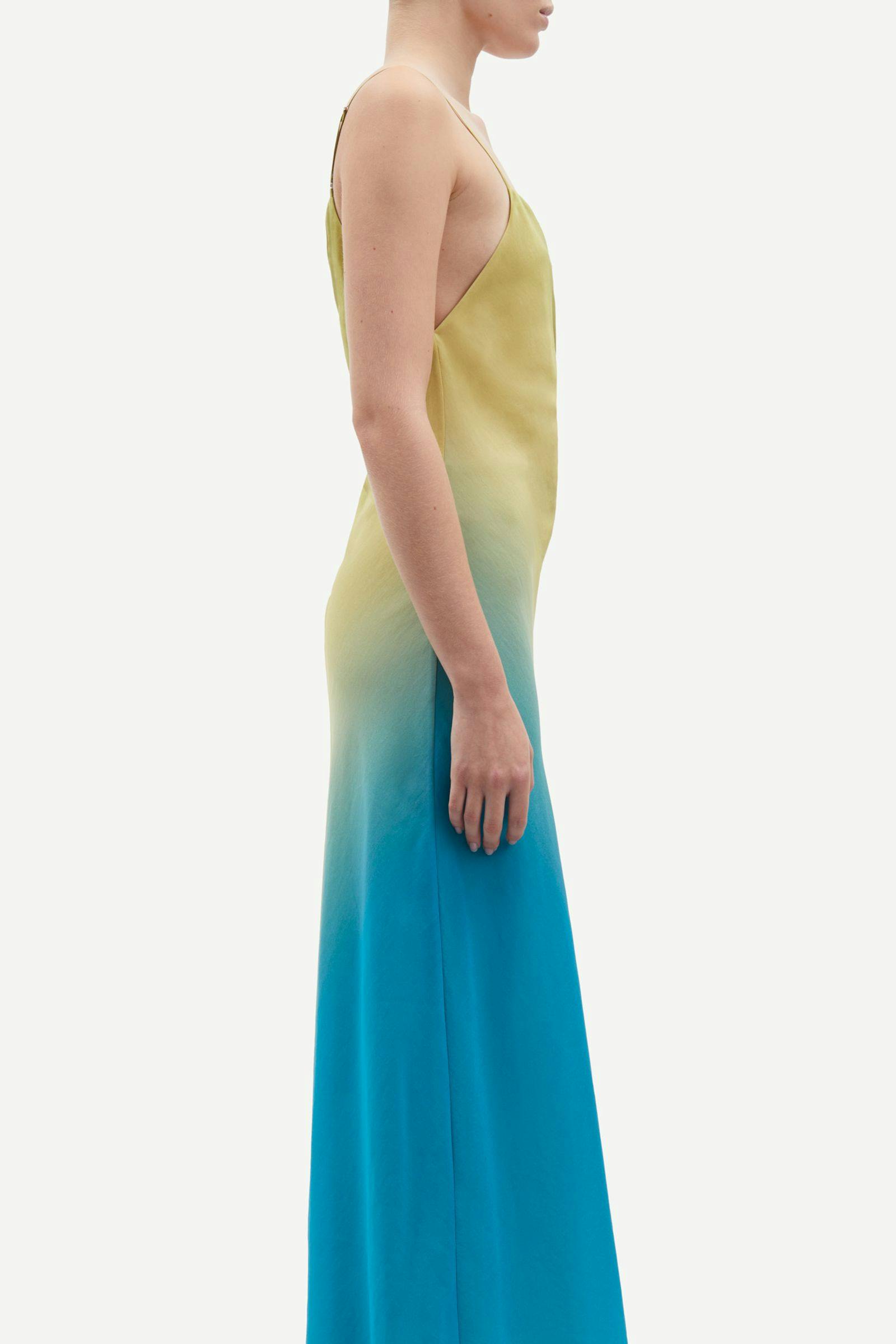 Sahannan dress 15266 Ombre Barrier