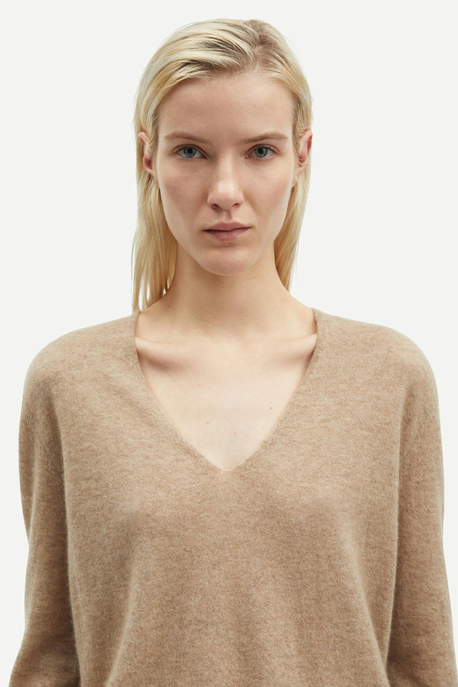 Salorea V-neck Sweater 15336 KHAKI MEL.