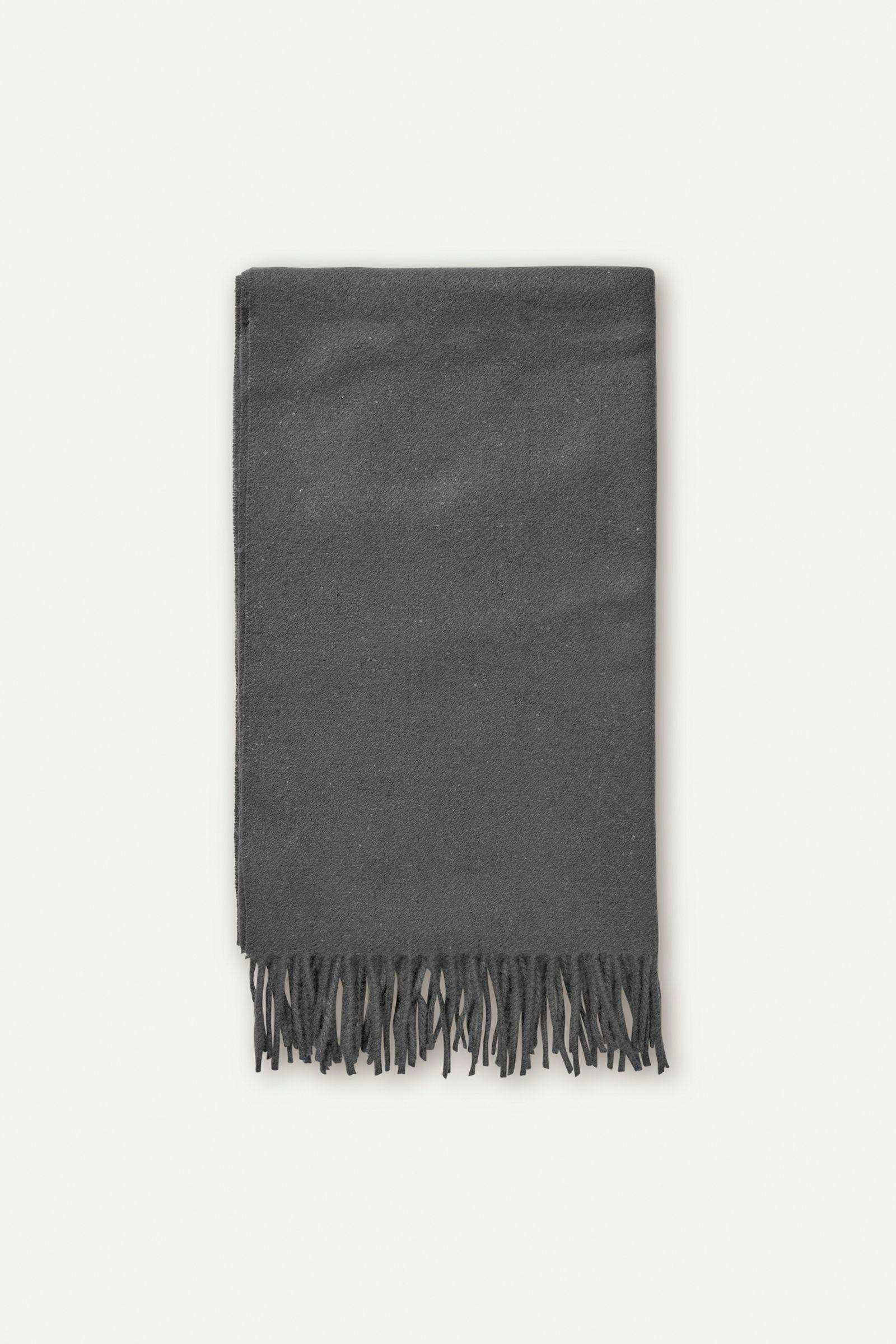 Efin scarf 2862 Black Oyster