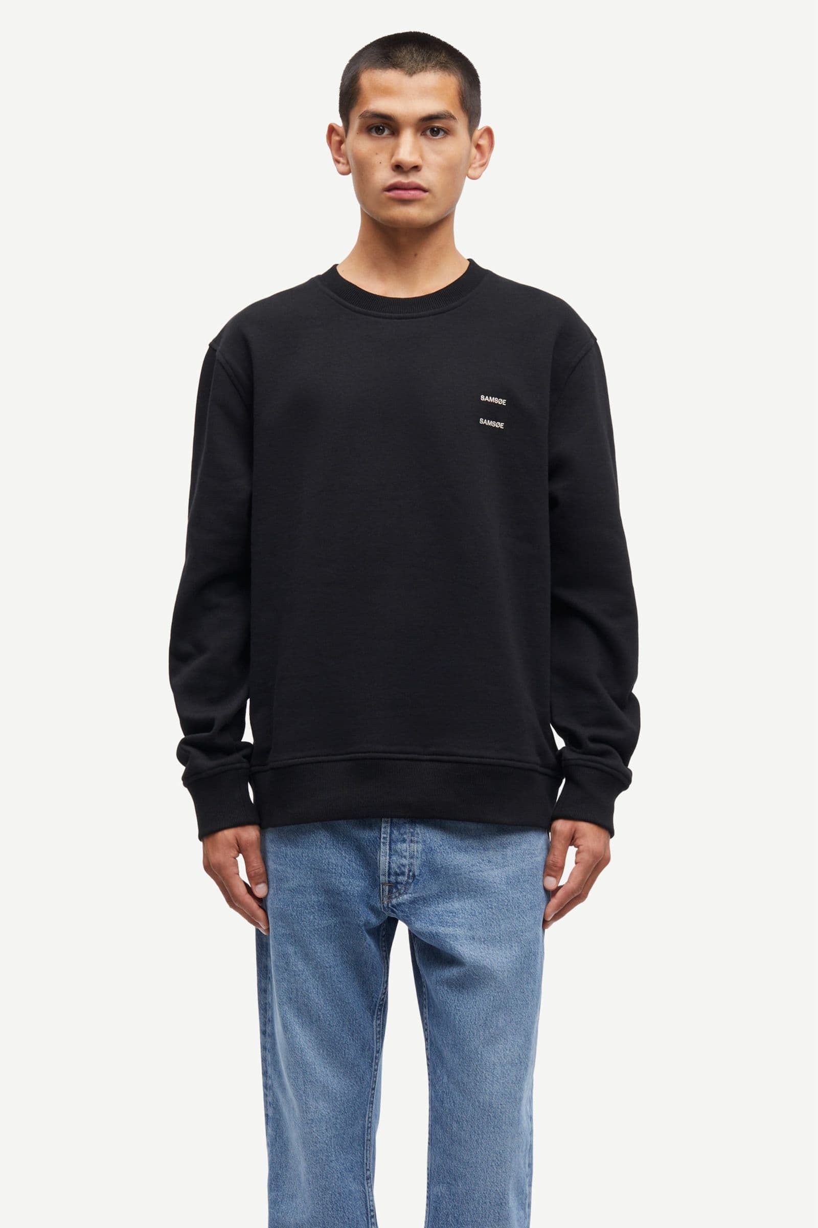 Joel crew neck 11414 Black Basic