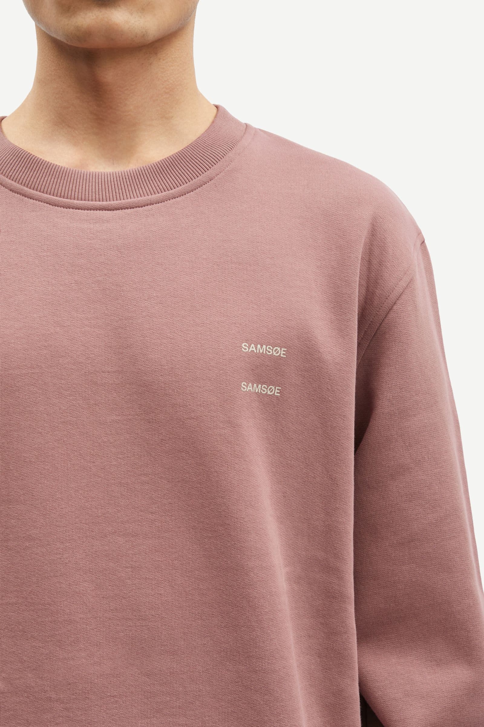 Joel crew neck 11414 Rose Taupe