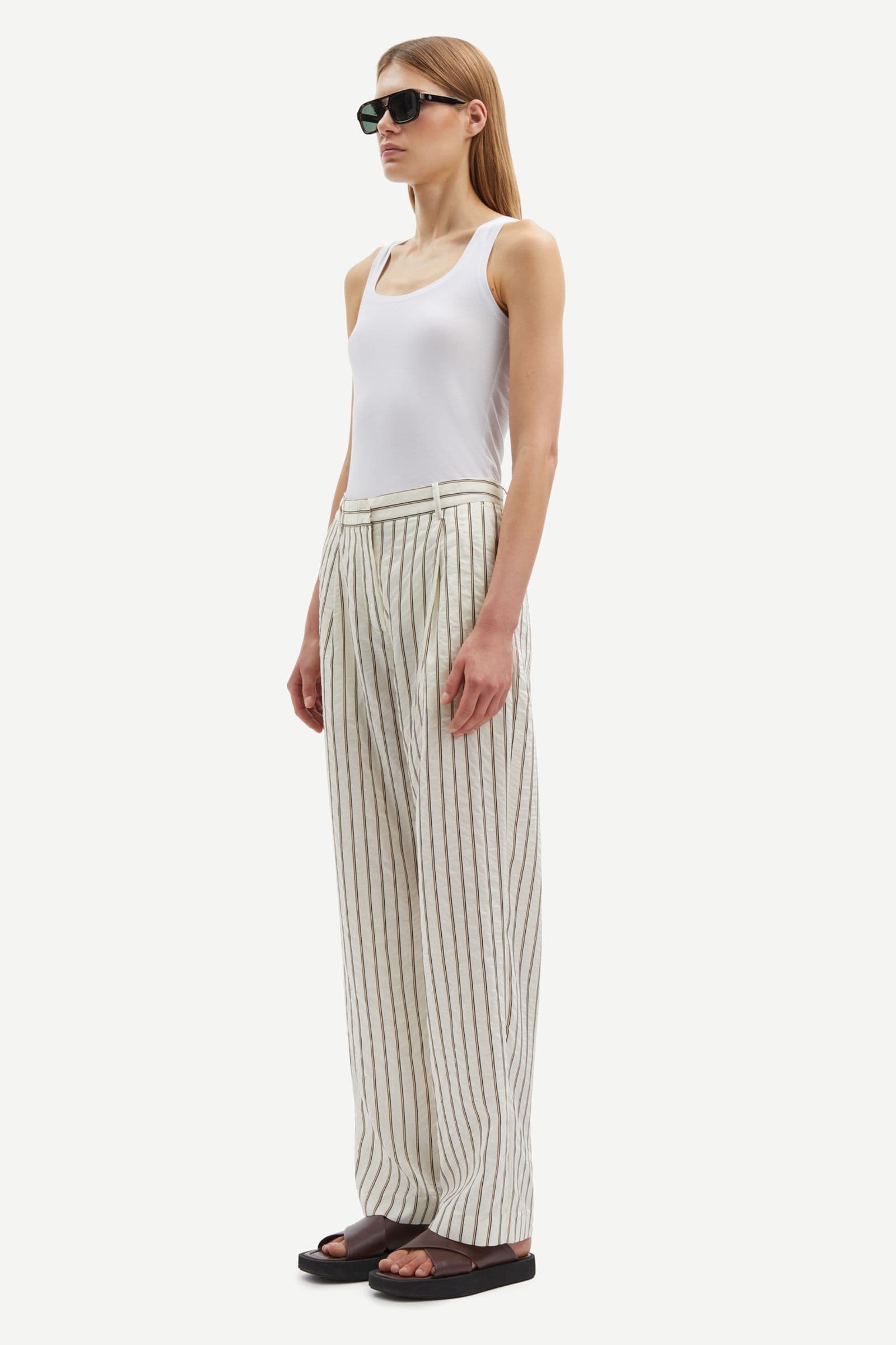 Agneta trousers 14907 Solitary St.