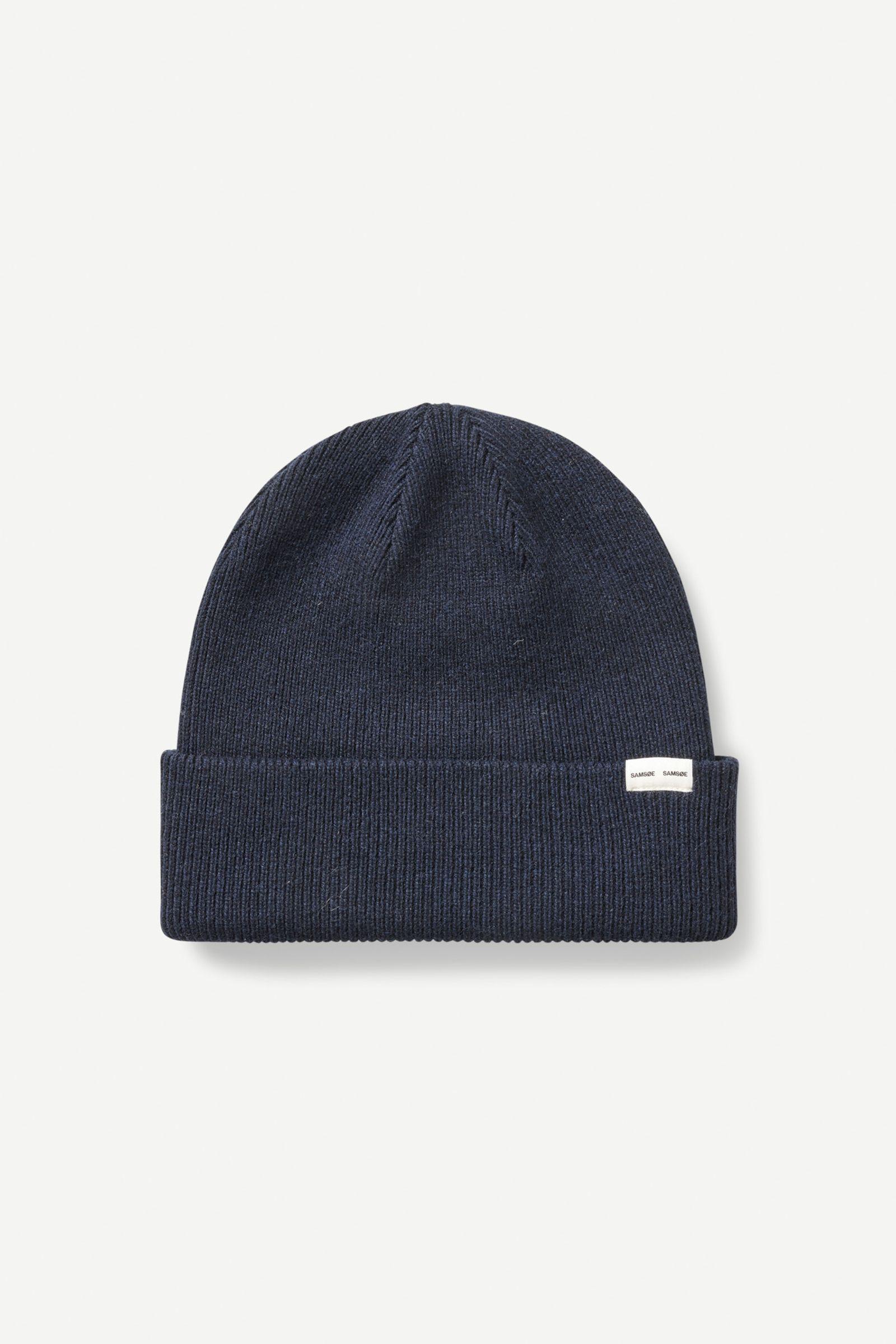 The beanie 2280 Salute