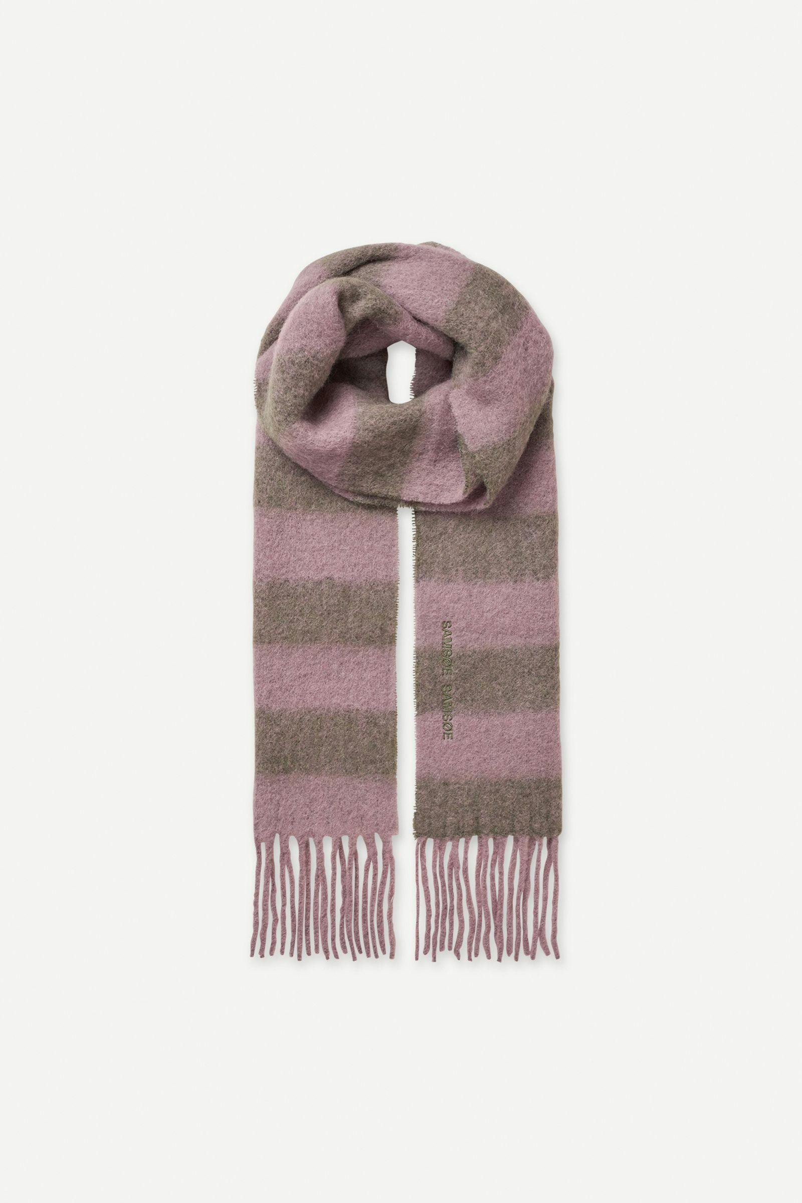 Alex scarf 14856 Toadstool St.