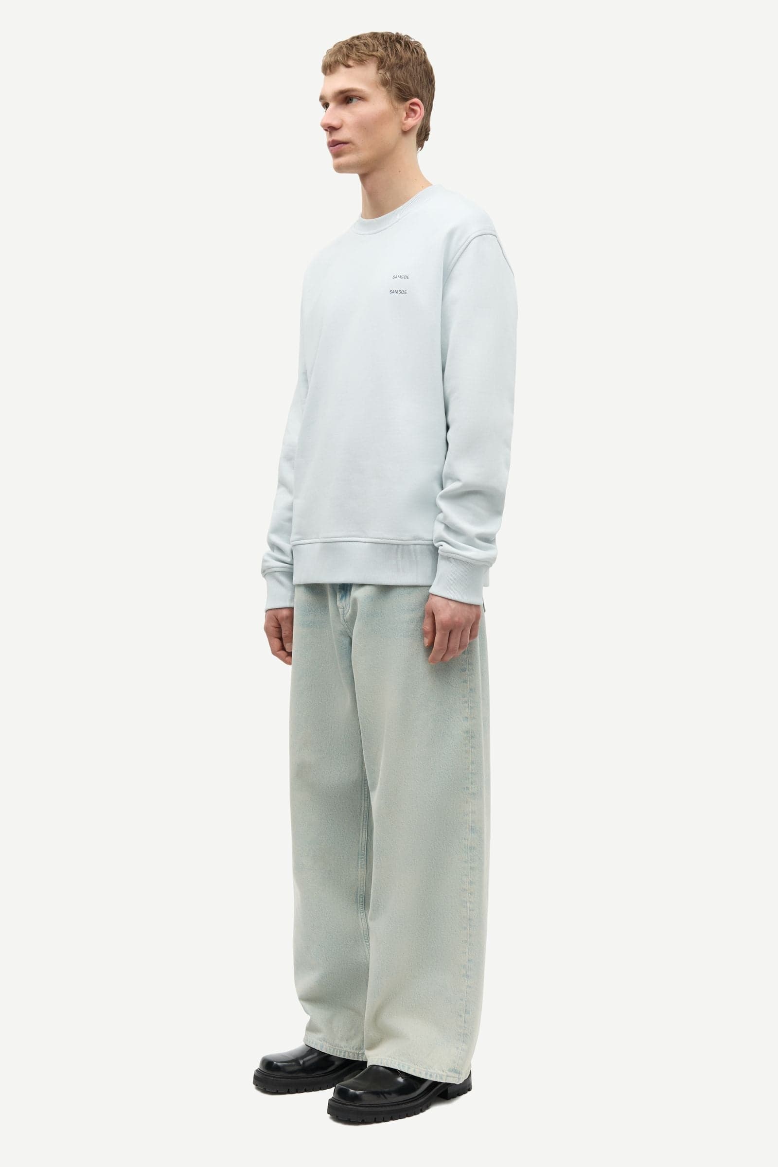 Joel crew neck 11414 Skywriting