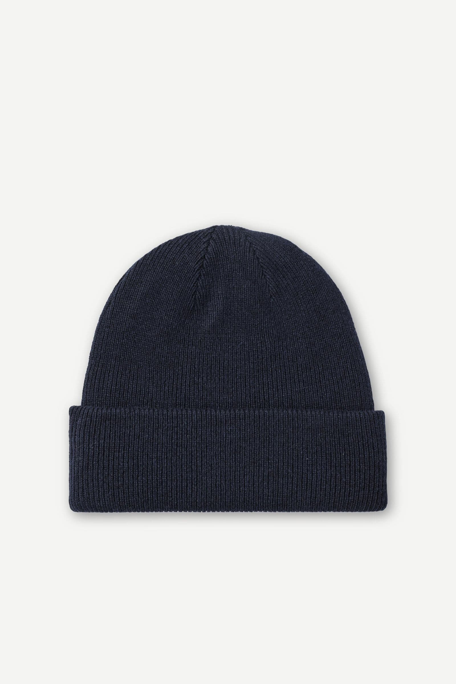 The beanie 2280 Salute