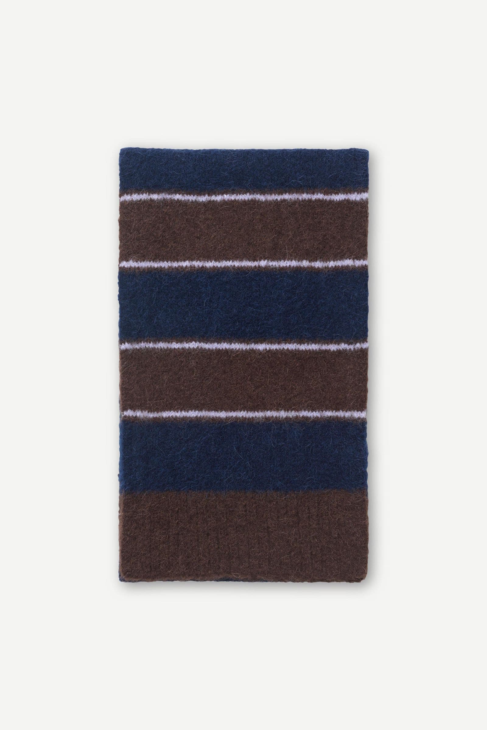 Sajeanne scarf 15425 Black Coffee St.