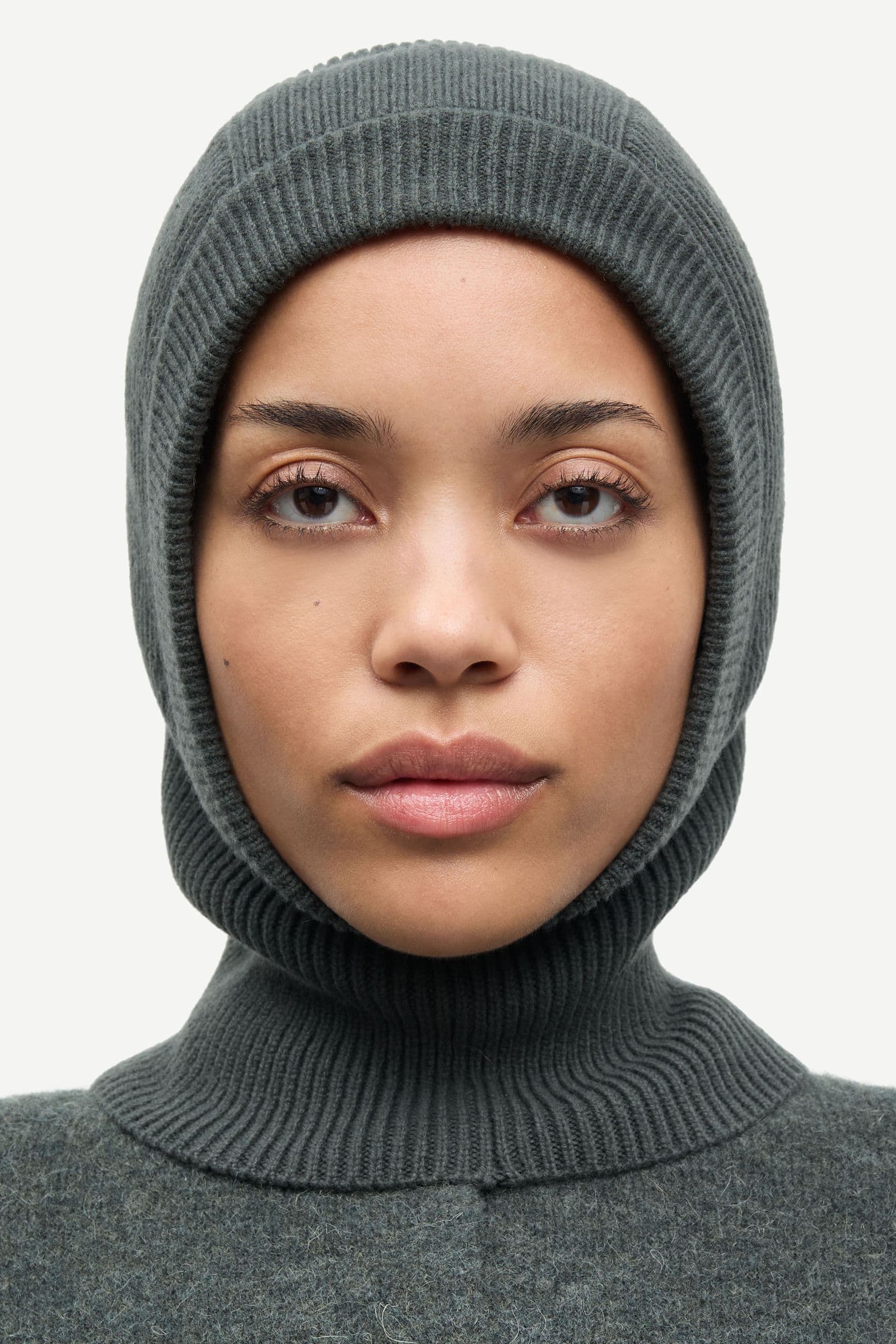 Sacharlotte balaclava 15010 Dark Evergreen