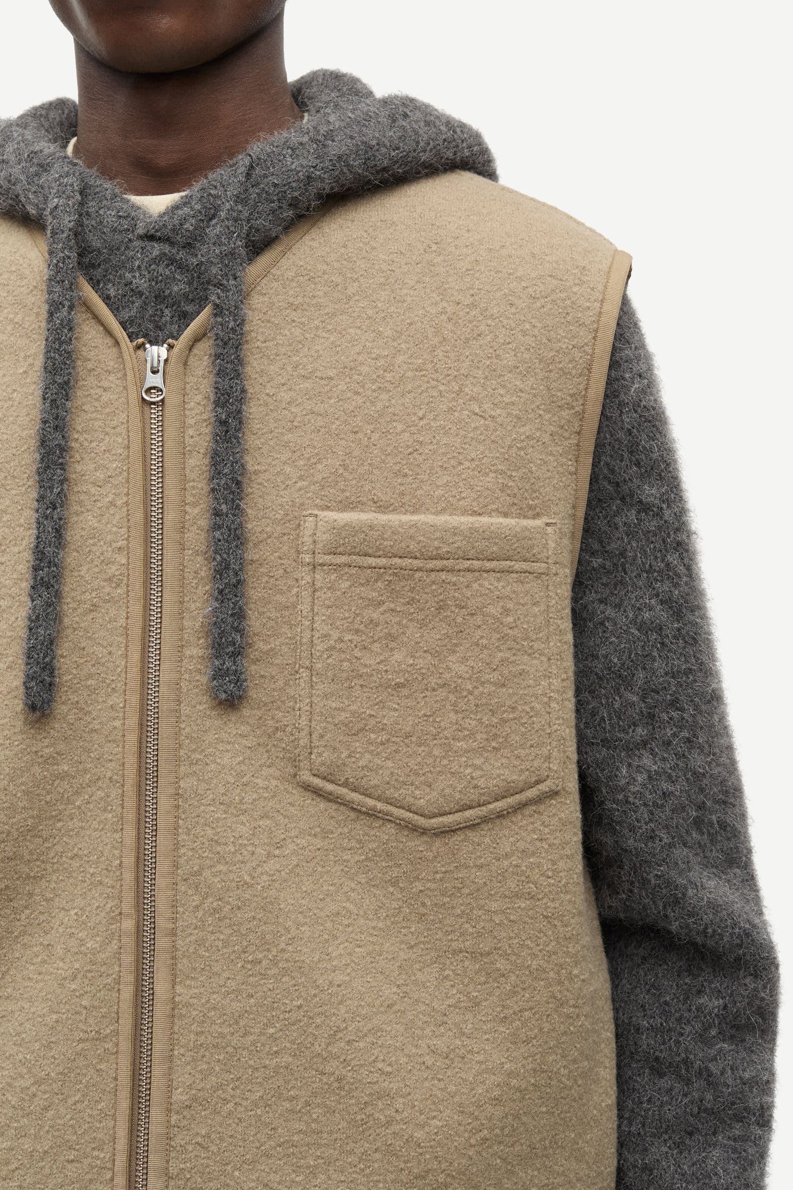 Sahannes vest 14612 Lead Gray