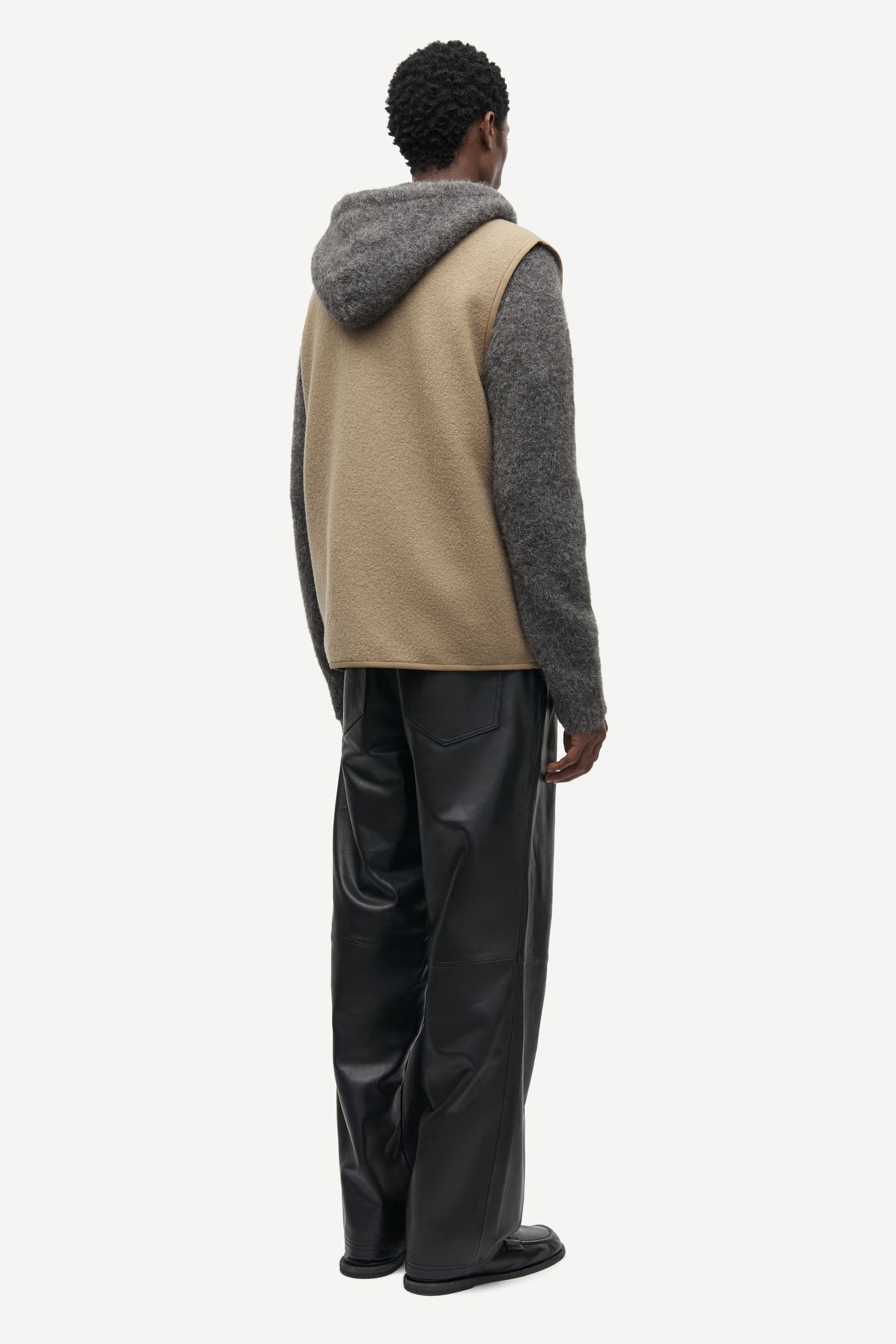 Sahannes vest 14612 Lead Gray