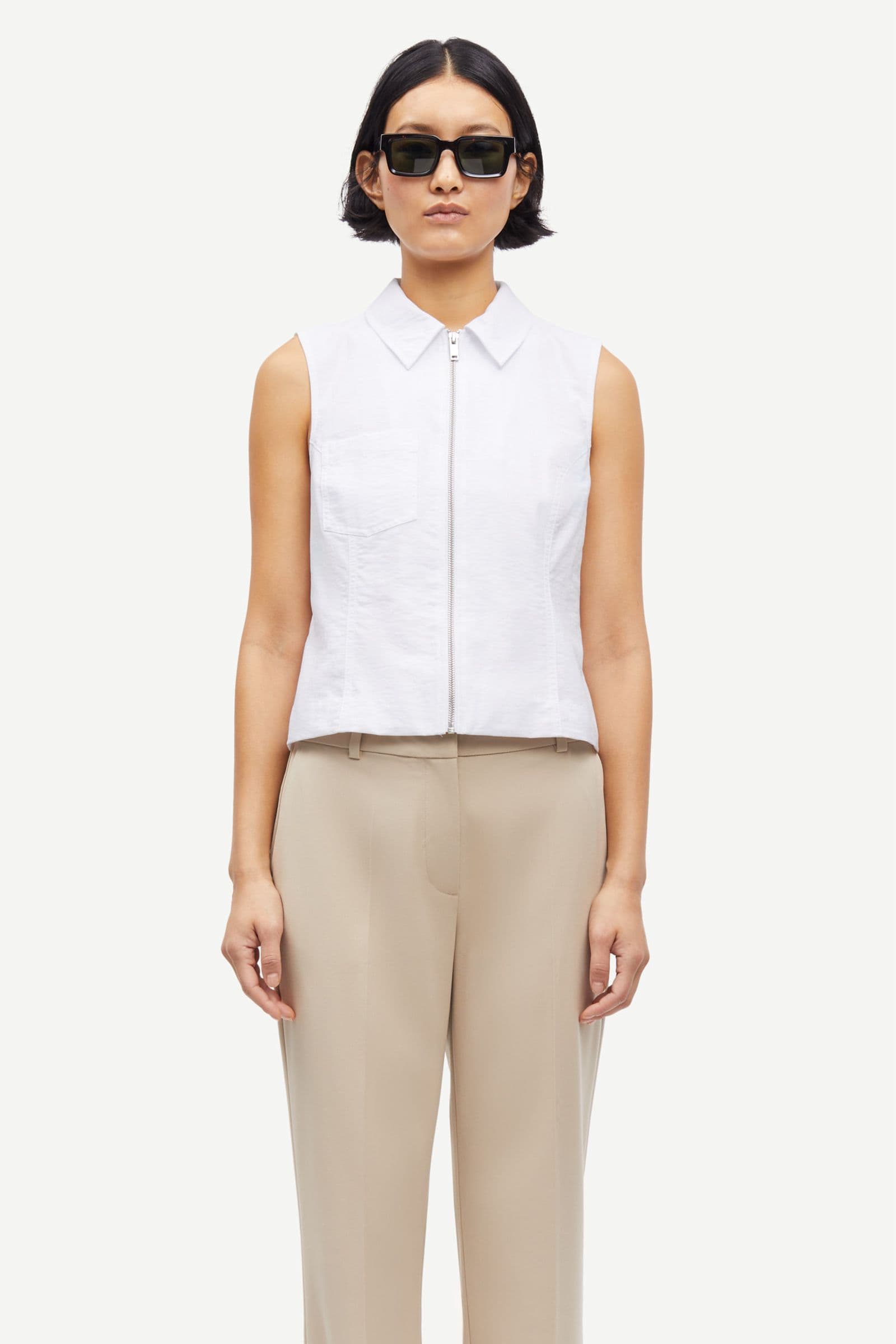 Sariana vest 15665 Bright White