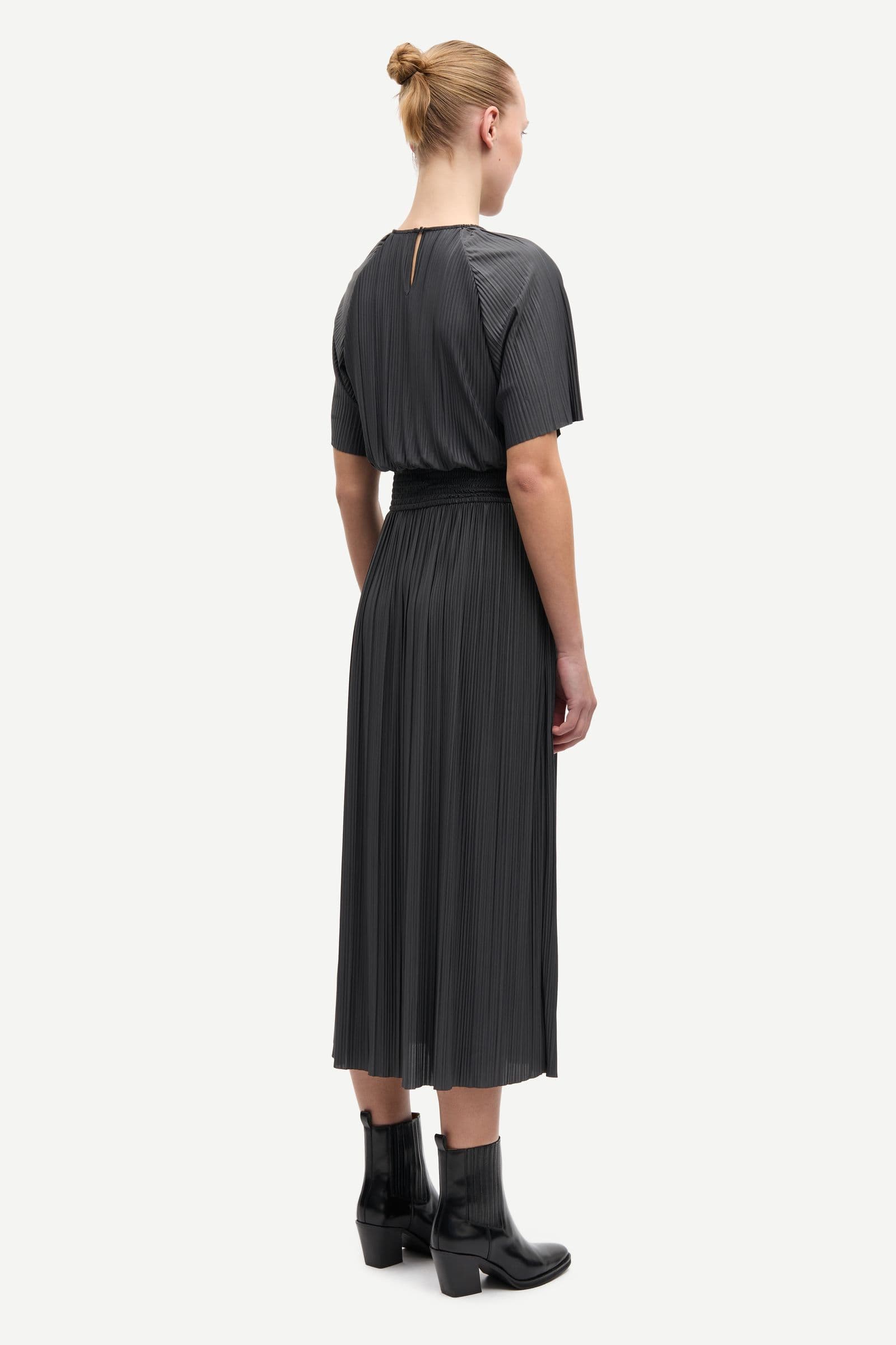 Sauma ss dress 10167 Gray Pinstripe