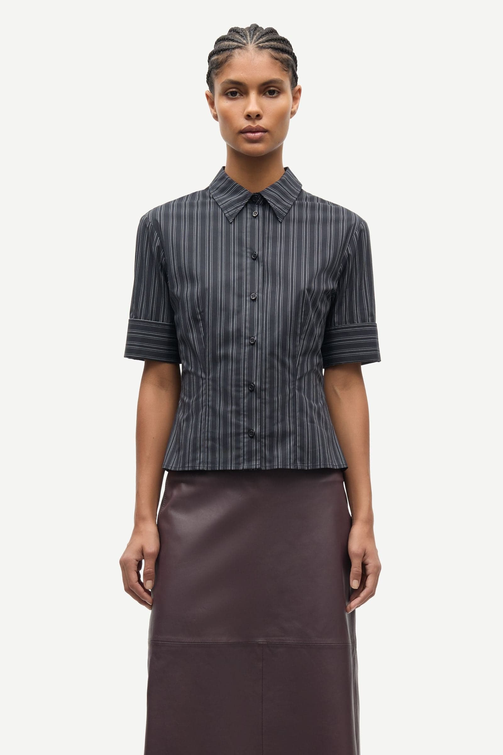 Sasky ss shirt 15902 Gunmetal St.