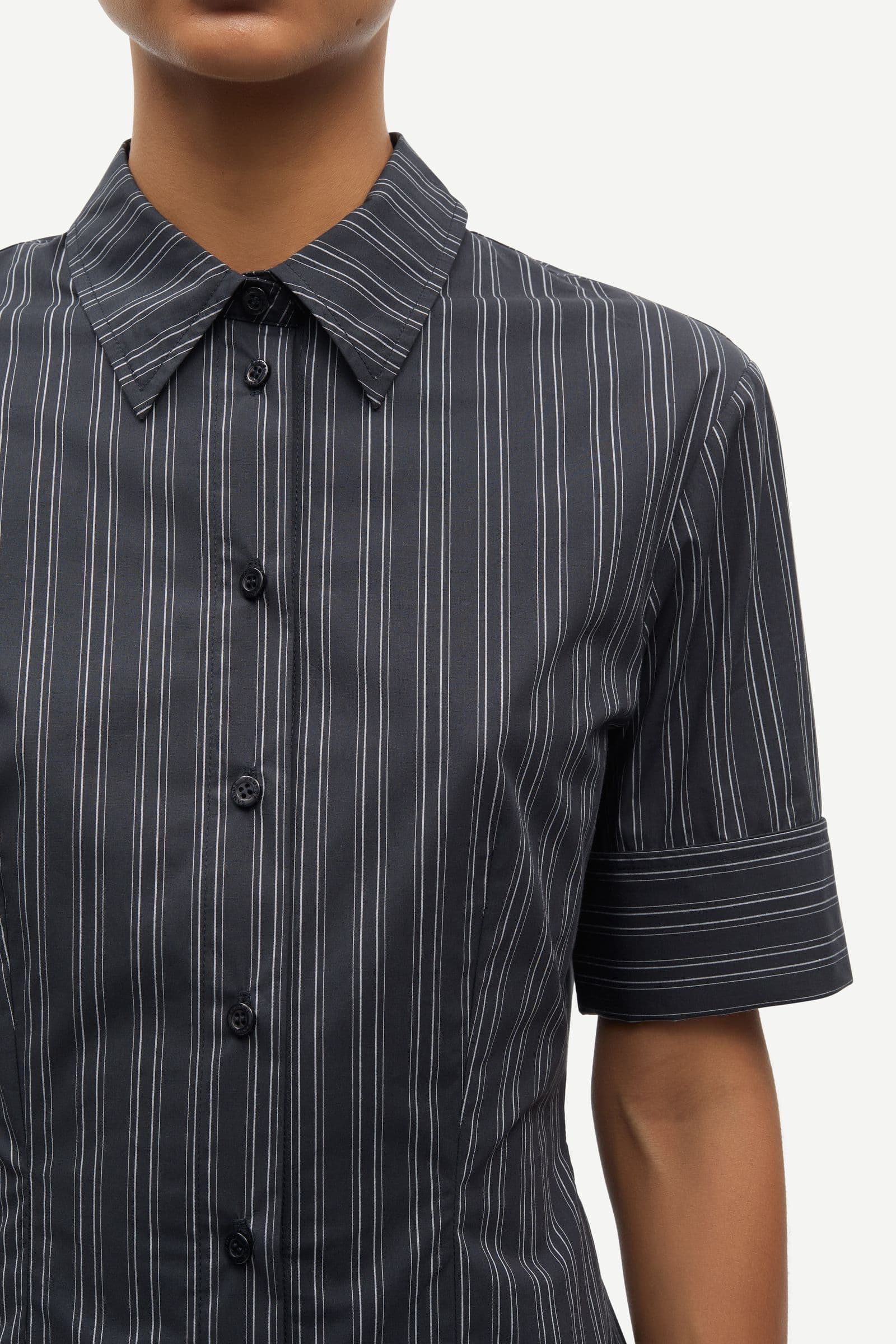 Sasky ss shirt 15902 Gunmetal St.