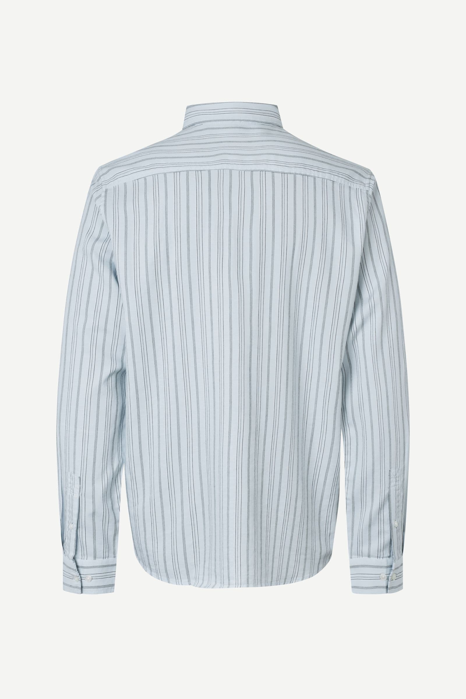 Saryan X shirt 15960 Skywriting St.