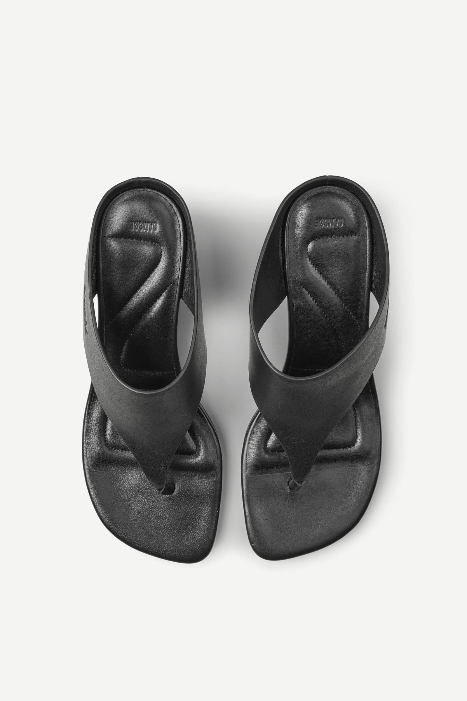 Sadagmar wedge sandals 16108 Black