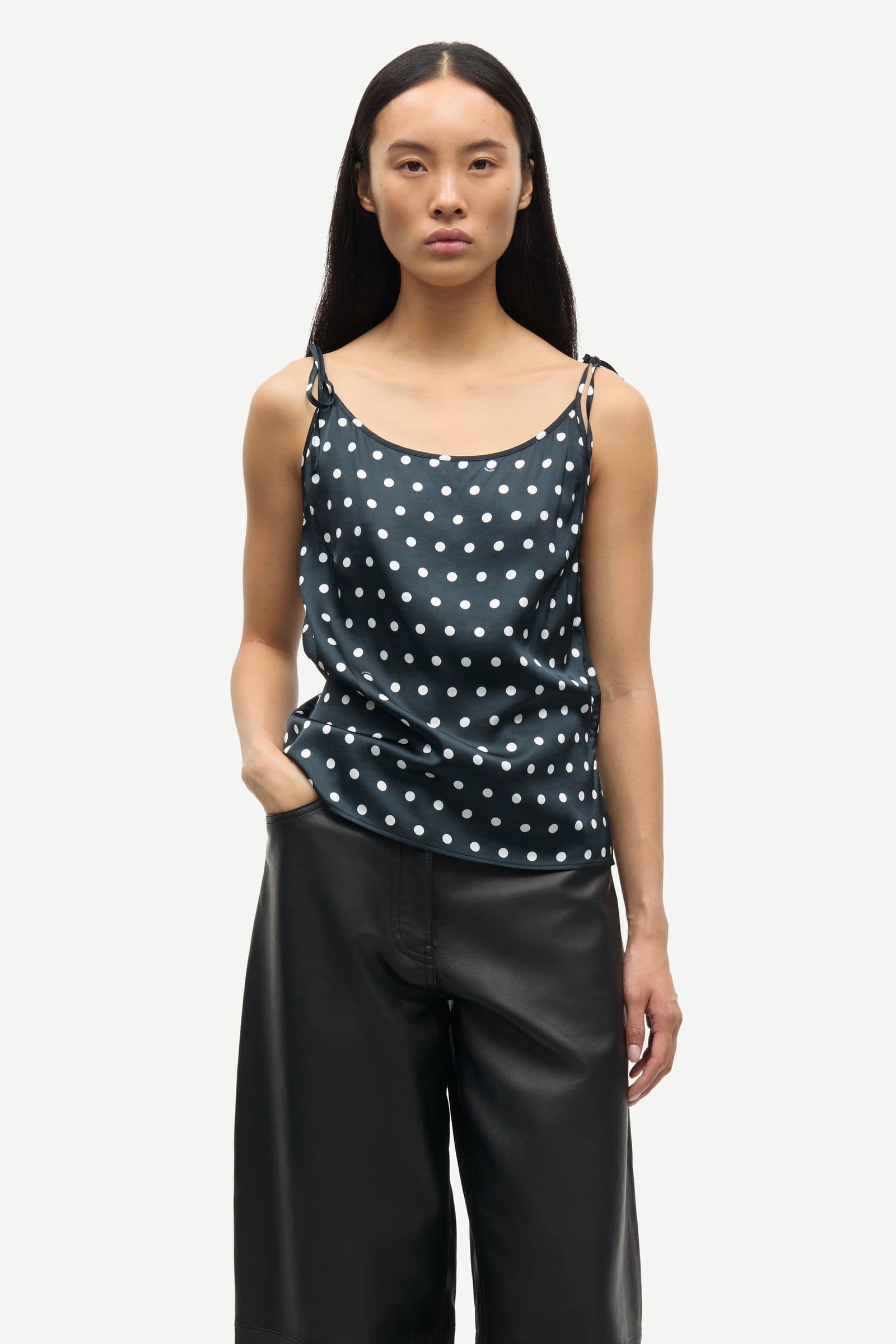 Sasinga top 16057 Black Dott