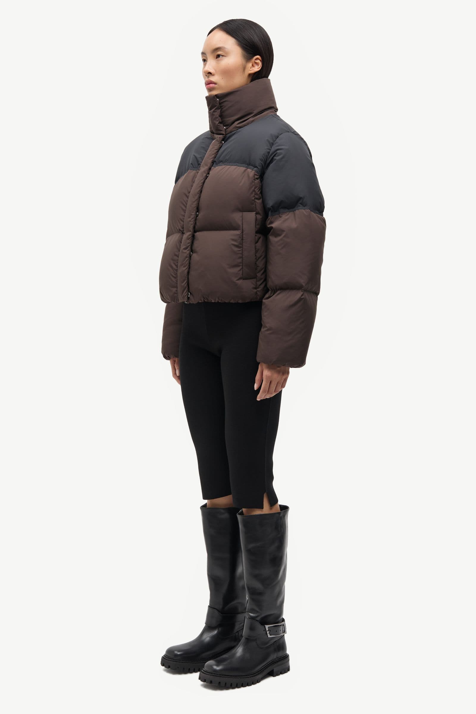 Safern puffer 16159 Mulch Black St.