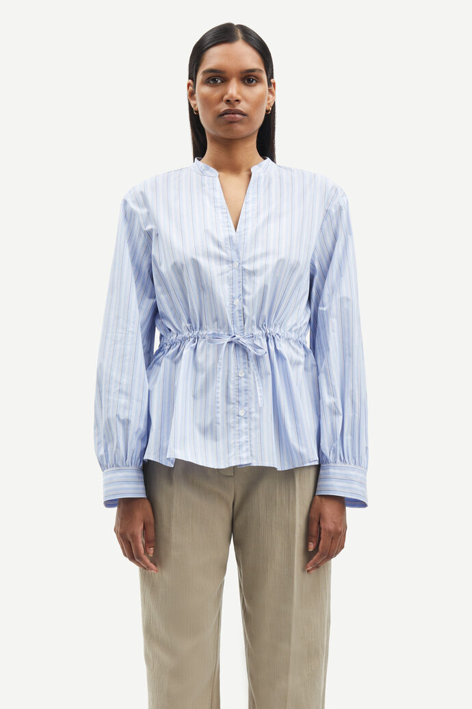 Shirts and Blouses - Women's Store